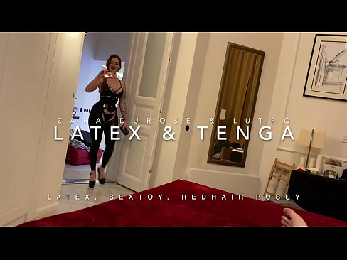 ❤️ Sorellastra dai capelli rossi in costume di latex scopata dal fratellastro ️❌ Porno russoal it.raceporn.ru ❌️❤