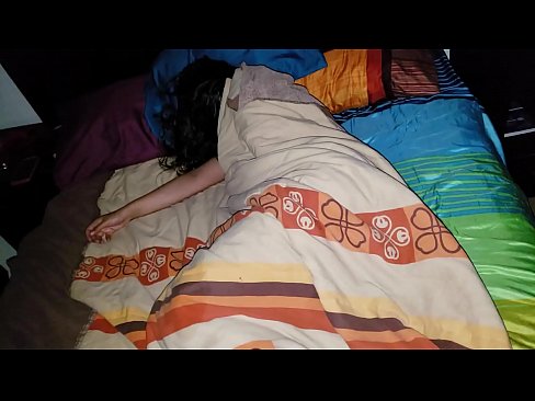 ❤️ Figliastro che rimprovera la sua giovane matrigna mentre lei dorme ️❌ Porno russoal it.raceporn.ru ❌️❤